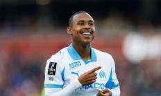 开云官方app入口-包含图卢兹俱乐部拟签下巴西球员，提升法甲实力的词条