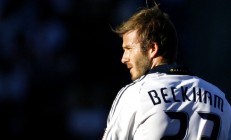 开云体育中国-霍勒迪压制级发挥撕裂防线，尼克斯攻防一体正面击溃快船