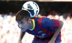 开云在线直播-绿茵场上的北非飓风，阿尔及利亚如何击溃哥伦比亚，成为欧冠半决赛焦点战的最大黑马