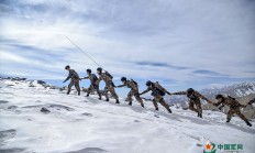 开云体育APP下载-伊拉克球队阻击失败，艰难前行