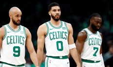 开云体育在线-凯尔特人险胜步行者，布克惊艳四座的简单介绍