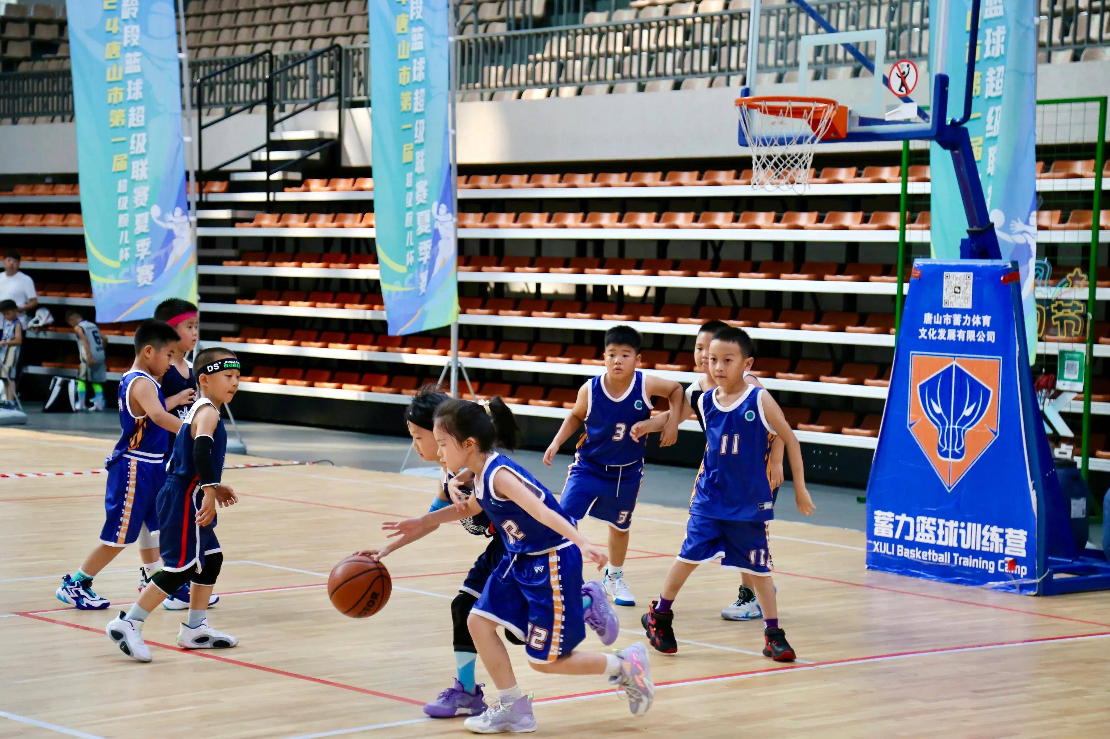 篮球联赛竞争激烈，比赛节奏紧凑的简单介绍