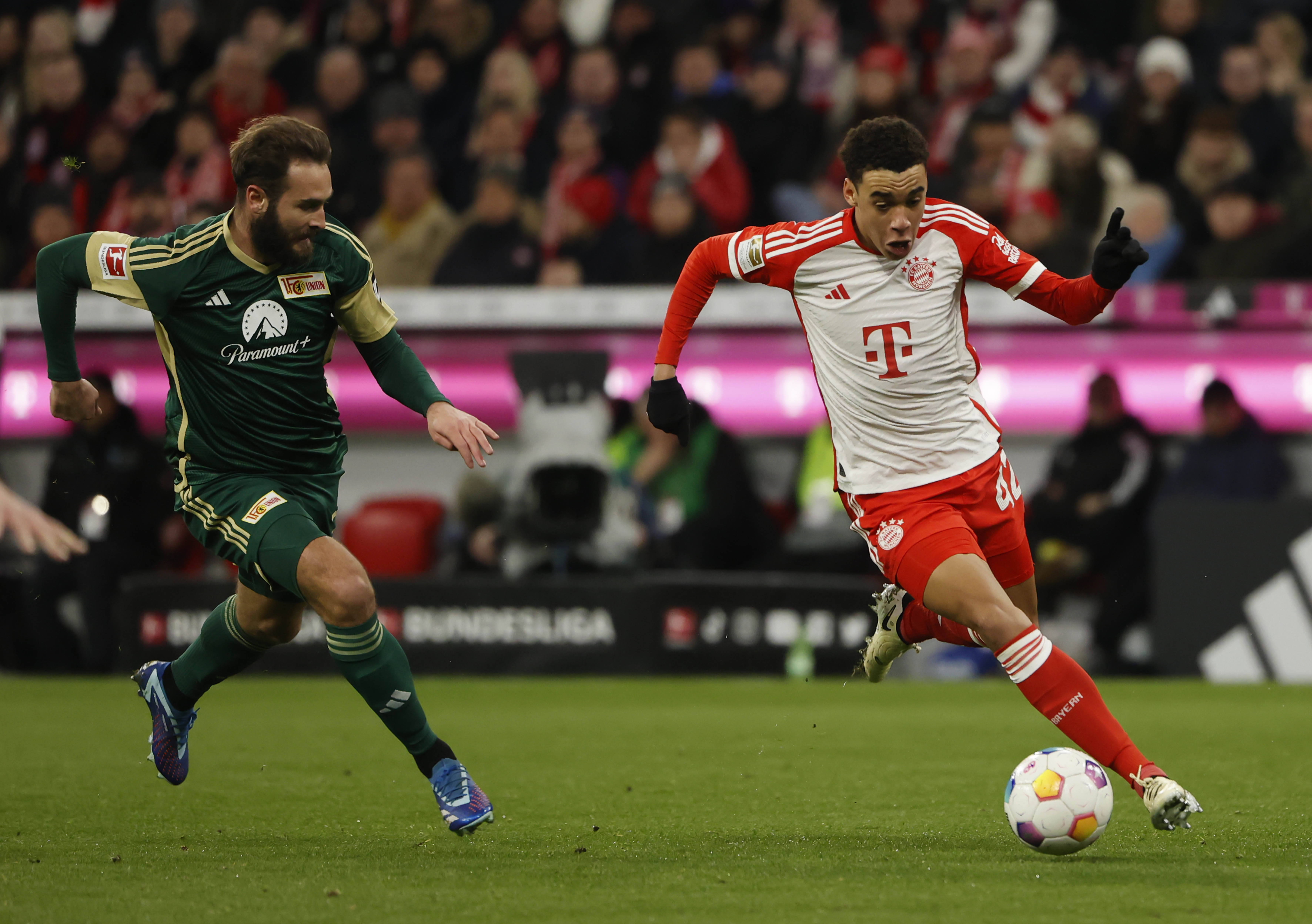 法兰克福主场惨败霍芬海姆，球队蓝主帅换帅之初惨败的简单介绍