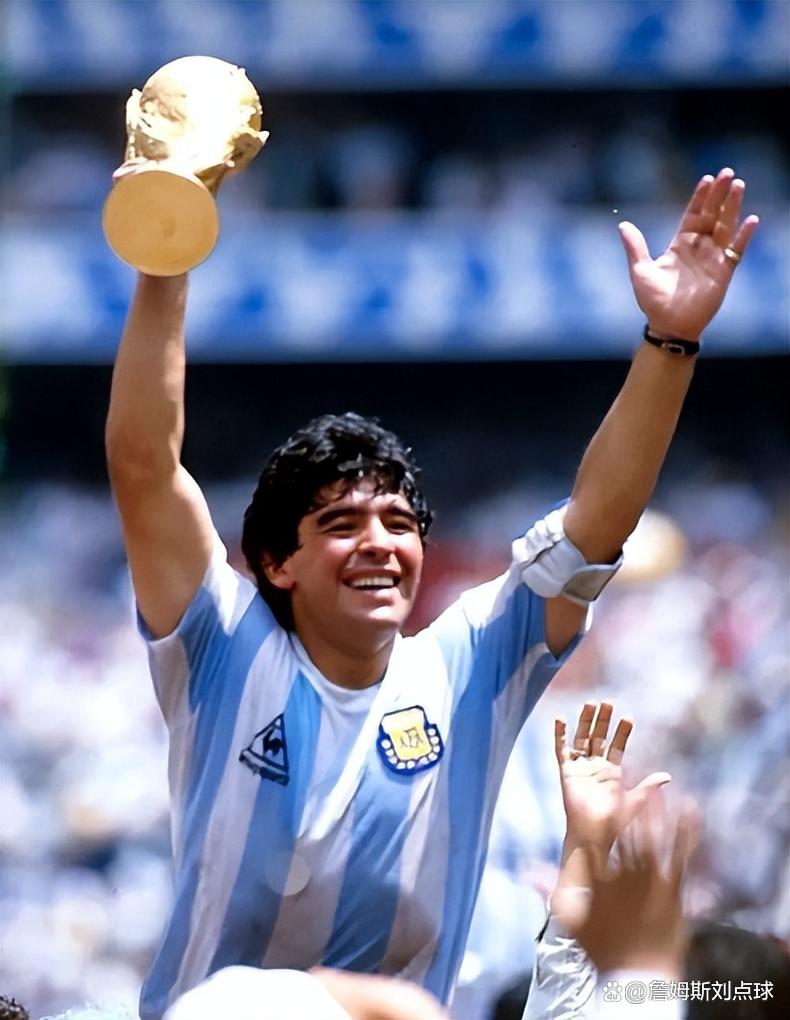 国际比赛中球员的个人历史背景的简单介绍