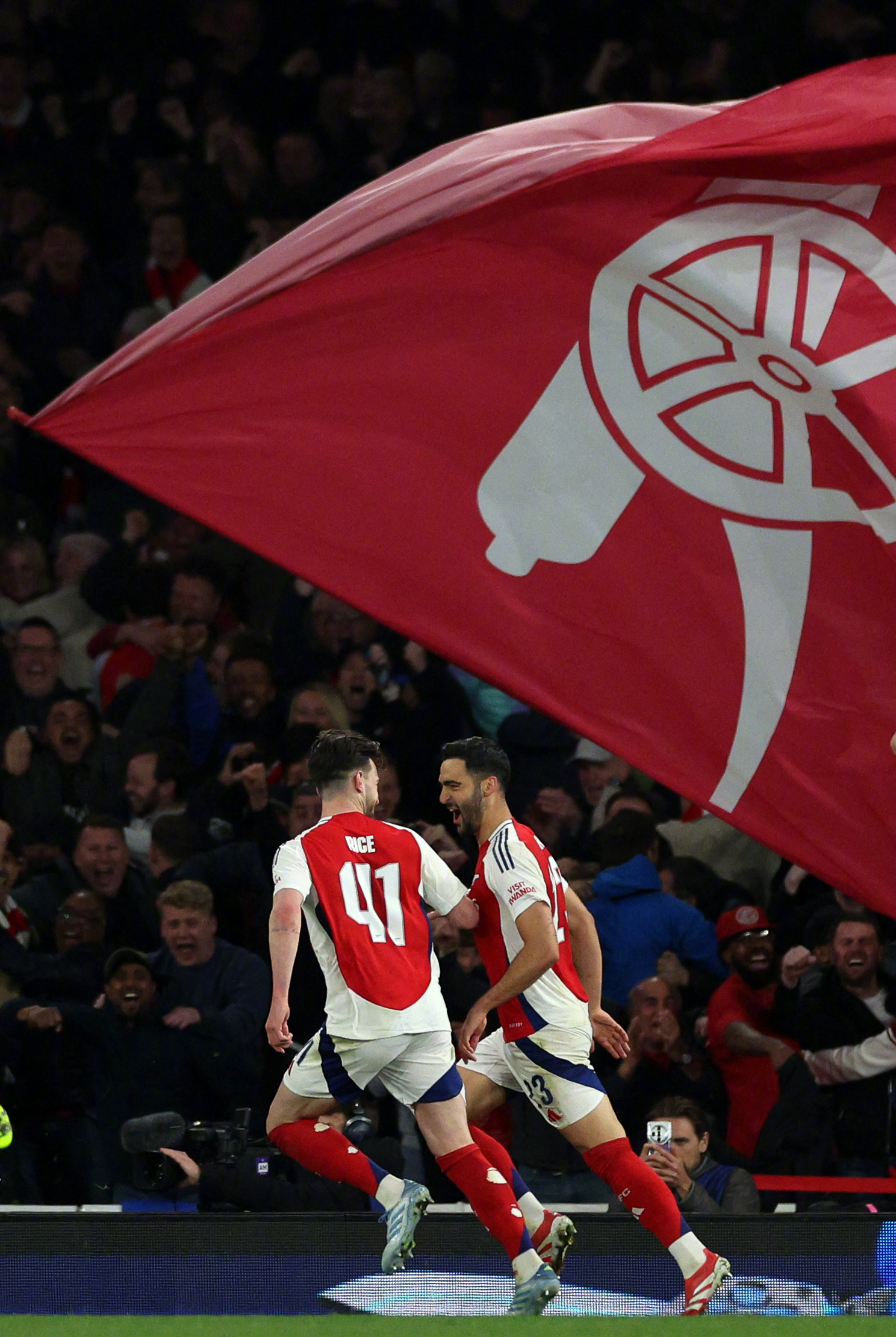 关于阿尔特塔挂帅阿森纳，球队表现稳健迎来胜利的信息