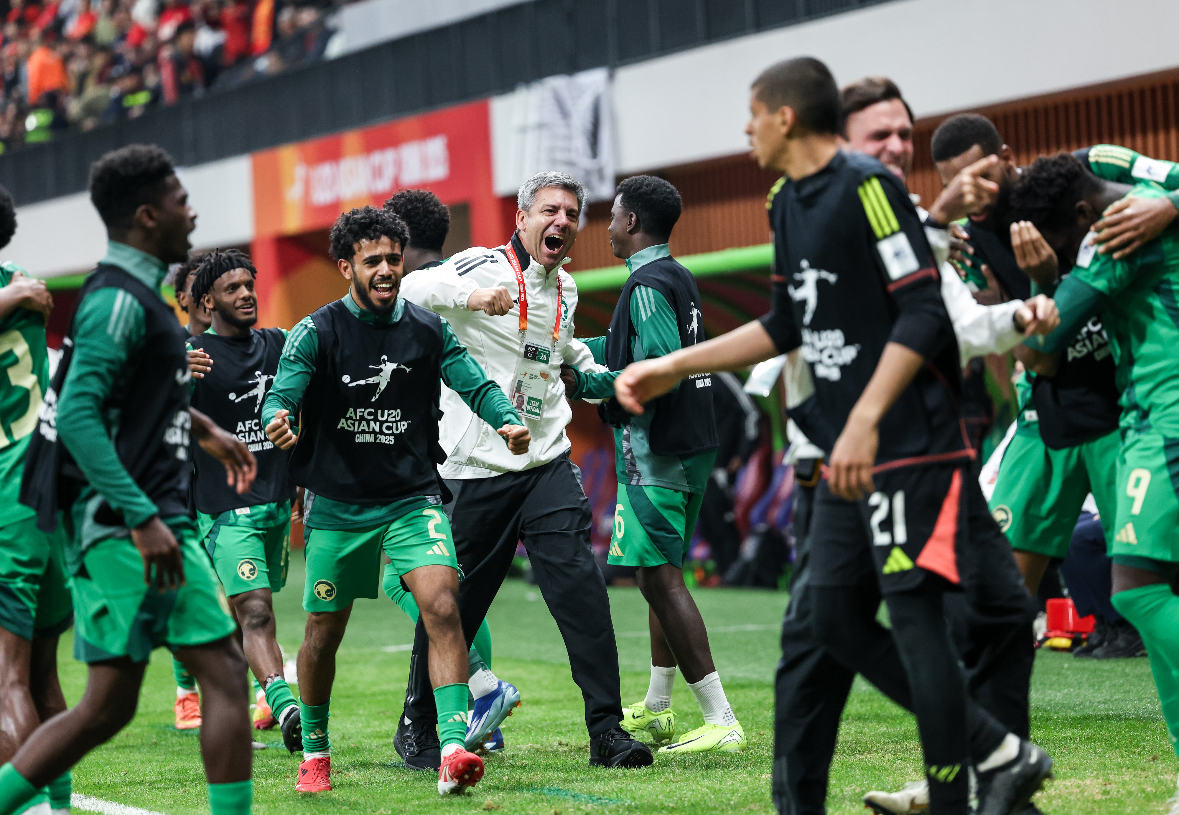 球队在亚洲杯比赛中锋芒毕露