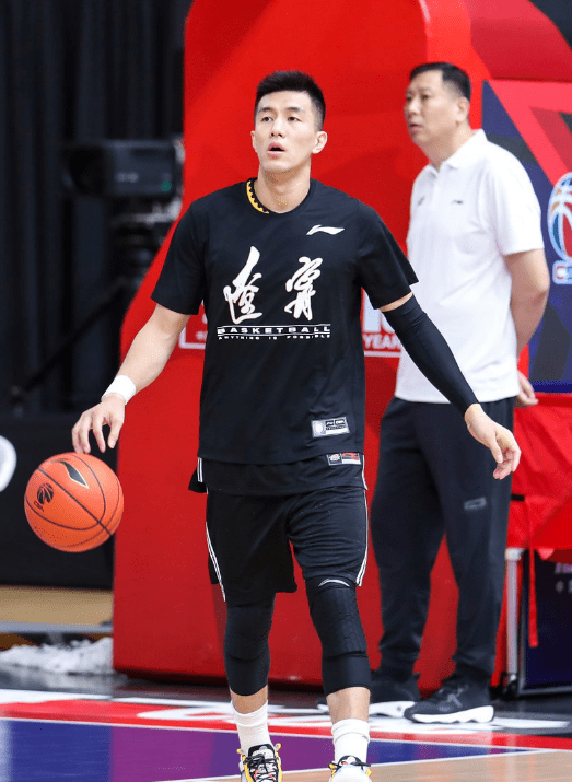 芬蒂诺郎归队受伤,尤文图斯遭遇重大打击 芬蒂诺郎归队受伤,尤文图斯遭遇重大打击