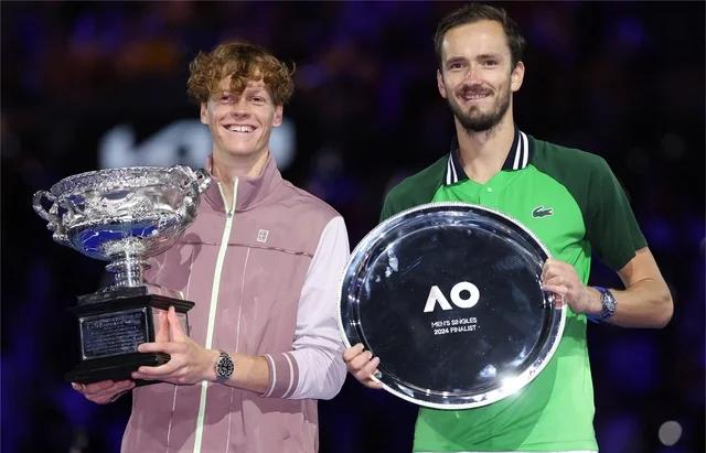 西班牙网球队强势澳大利亚网球队，梅德韦杰夫送出助攻的简单介绍