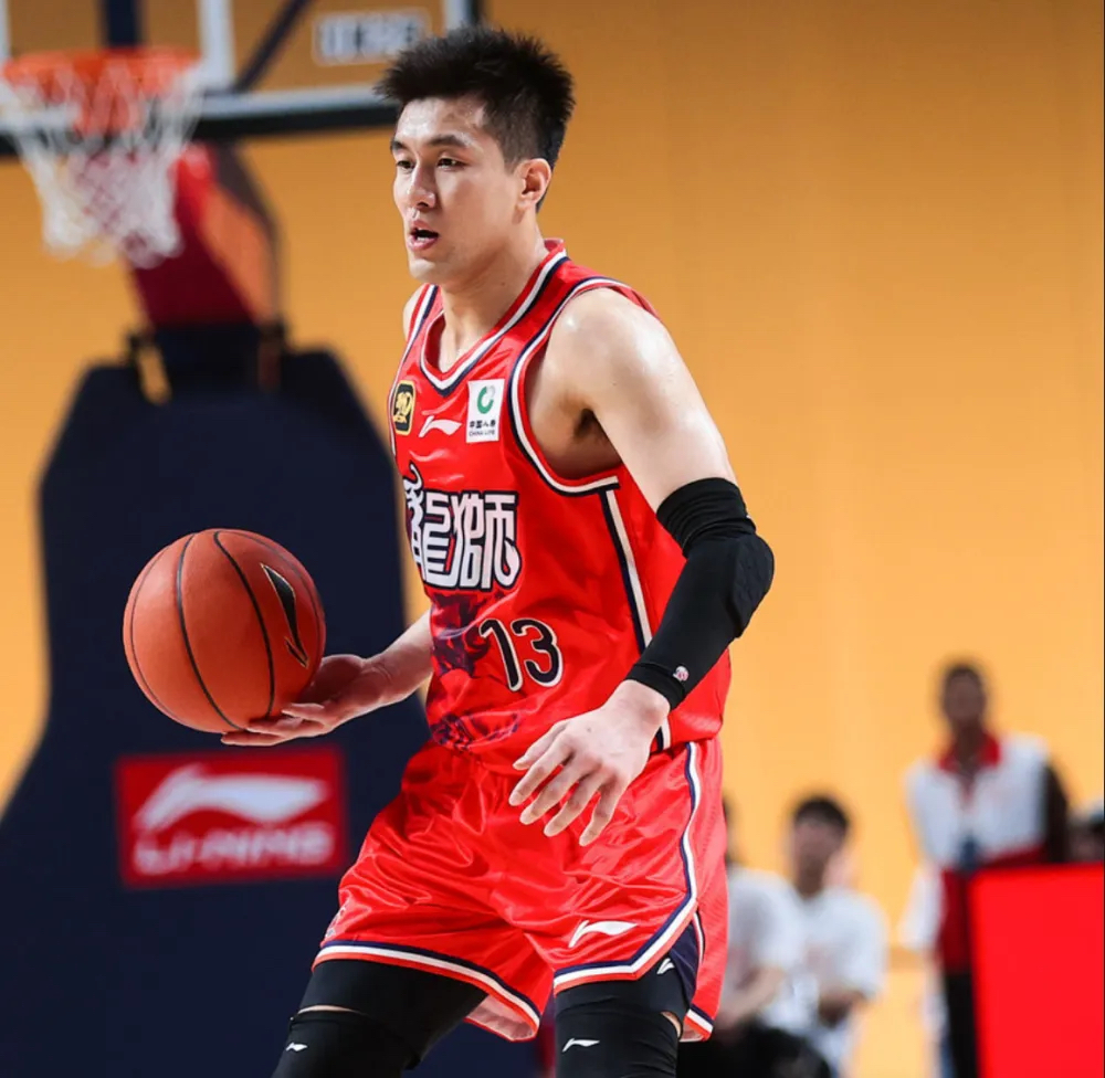 吉林队险胜江苏队，郭艾伦刷新纪录的简单介绍