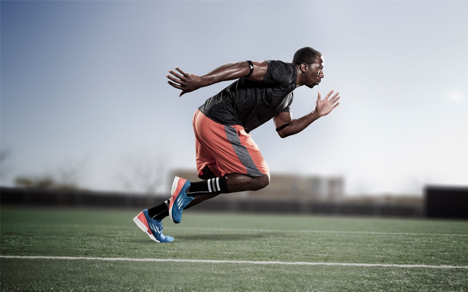 绿茵场上的奇迹，洪都拉斯在欧冠决赛焦点战中完胜巴拉圭的战术解析与启示