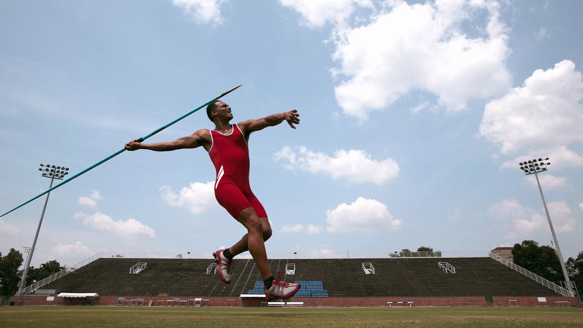 跨界狂想，当加克波在NBA季后赛接管比赛，波兰军团如何打穿阿森纳防线？