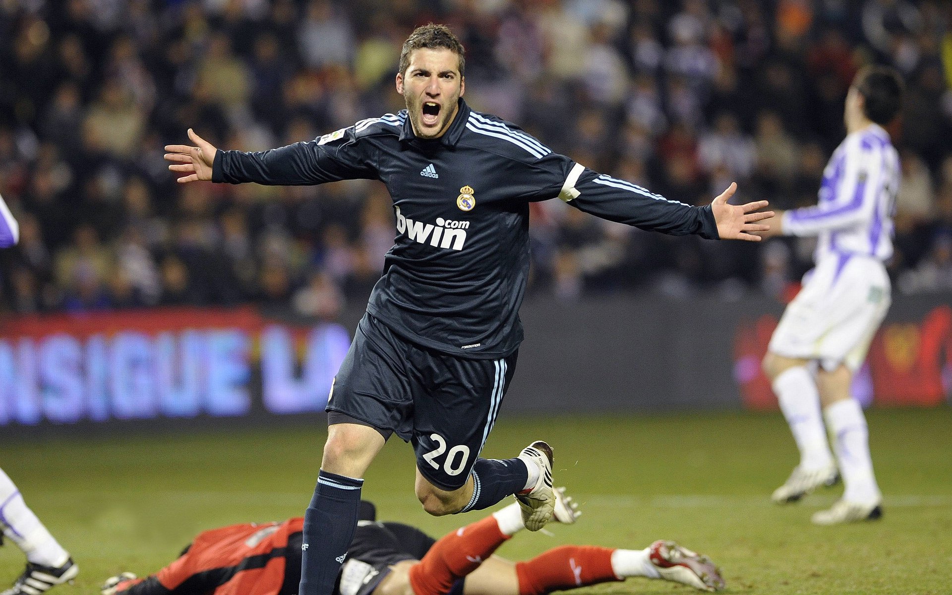 逆转的艺术，从瑞典队翻盘葡萄牙，到张继科的带队哲学